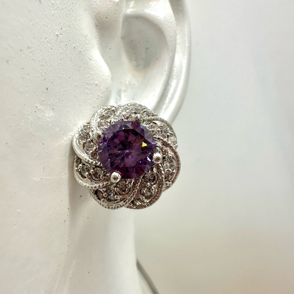 Necklace and earring set - Picture 6 of 9